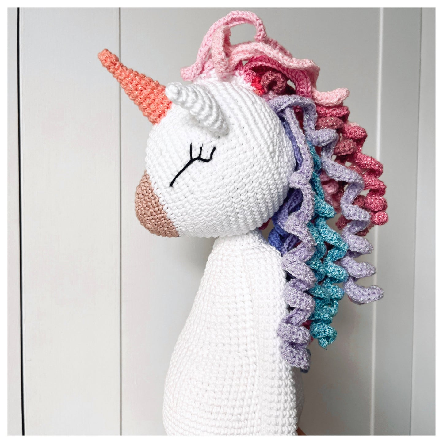 Elle the unicorn (US)